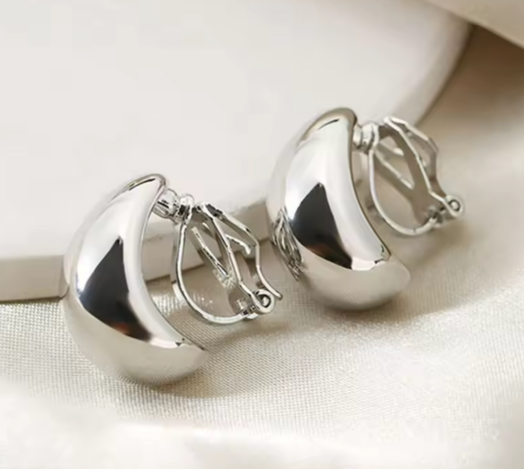 Classic Water Drop Ear Cuff