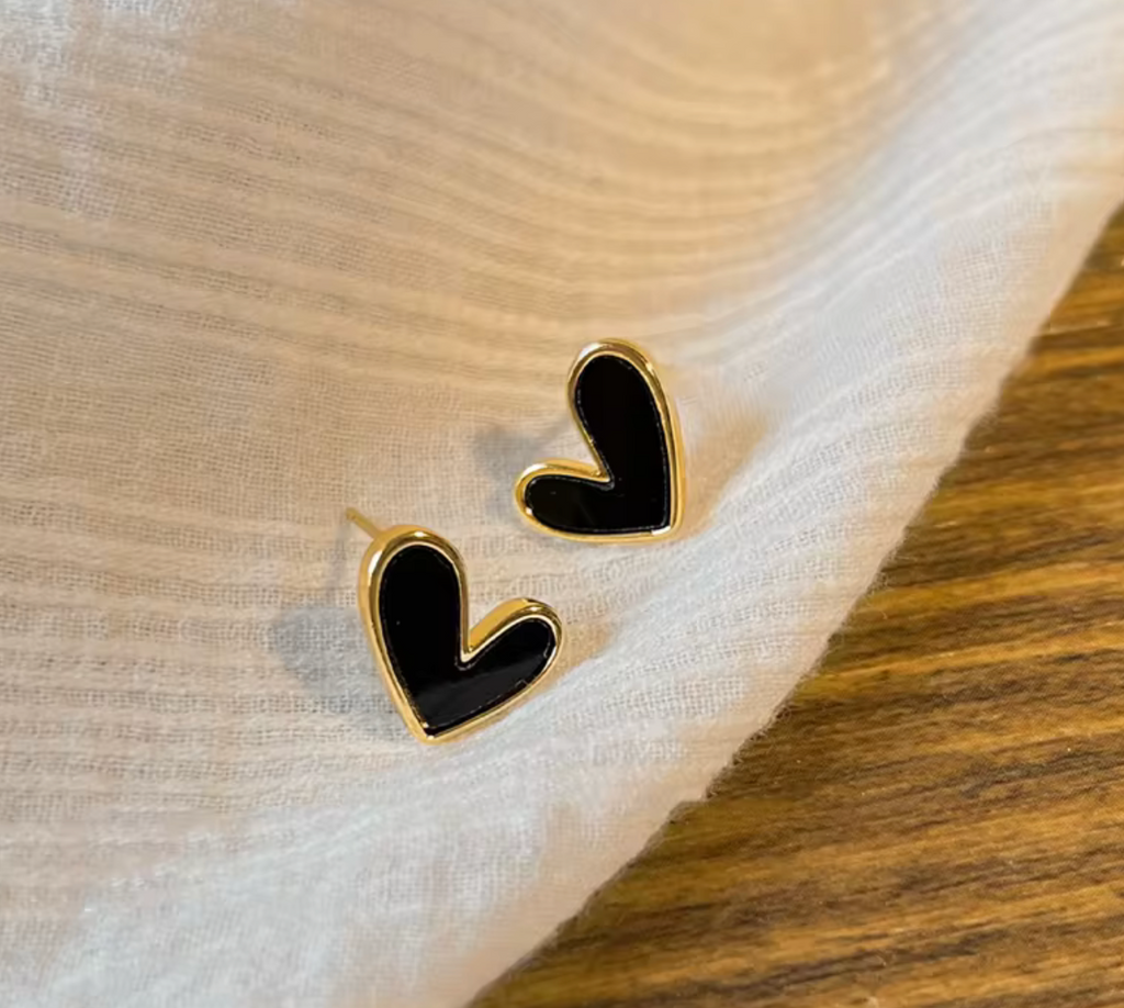 Cute Korean Heart Zircon Earrings