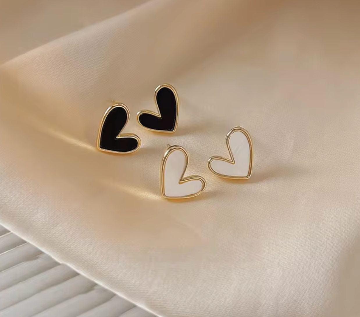 Cute Korean Heart Zircon Earrings