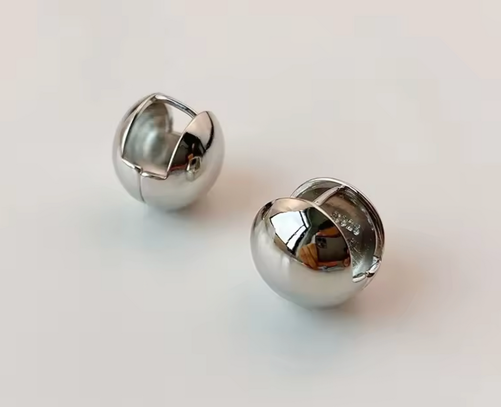 2026 French Luxury Textured Hoop Earrings