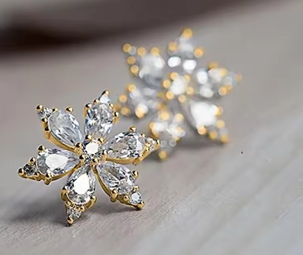 Huitan Crystal CZ Flower Stud Earrings