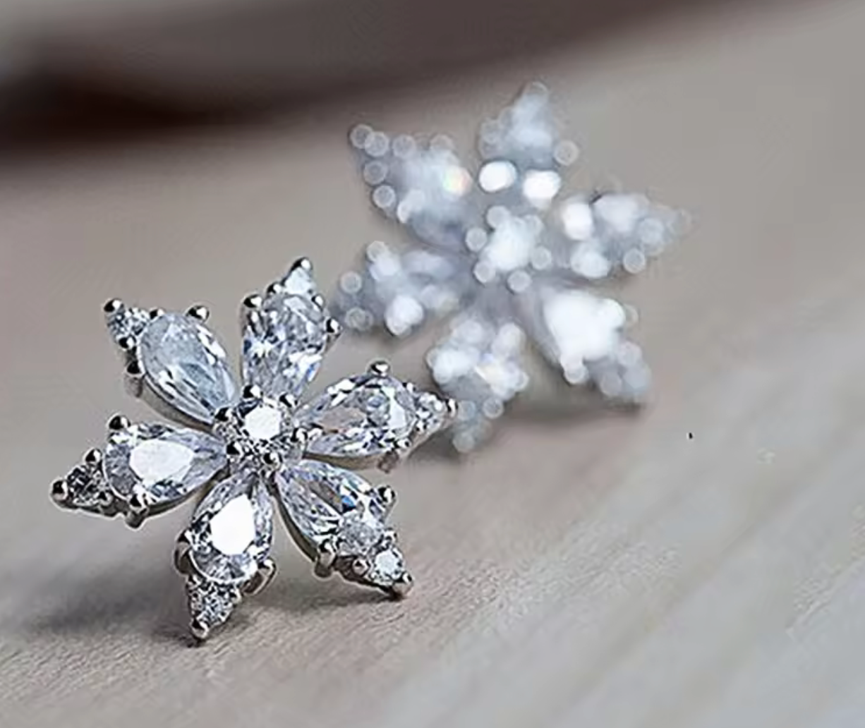 Huitan Crystal CZ Flower Stud Earrings